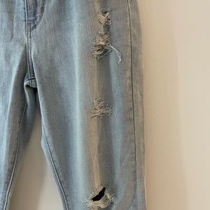 Levi’s 721 Light Wash, Distressed High-rise jeans
